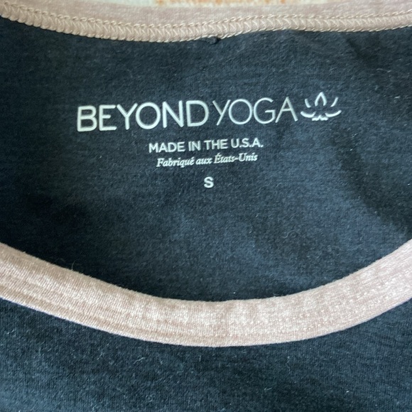 Beyond Yoga Spacedye On Block Bra Size Small - Great Condition - Picture 4 of 7